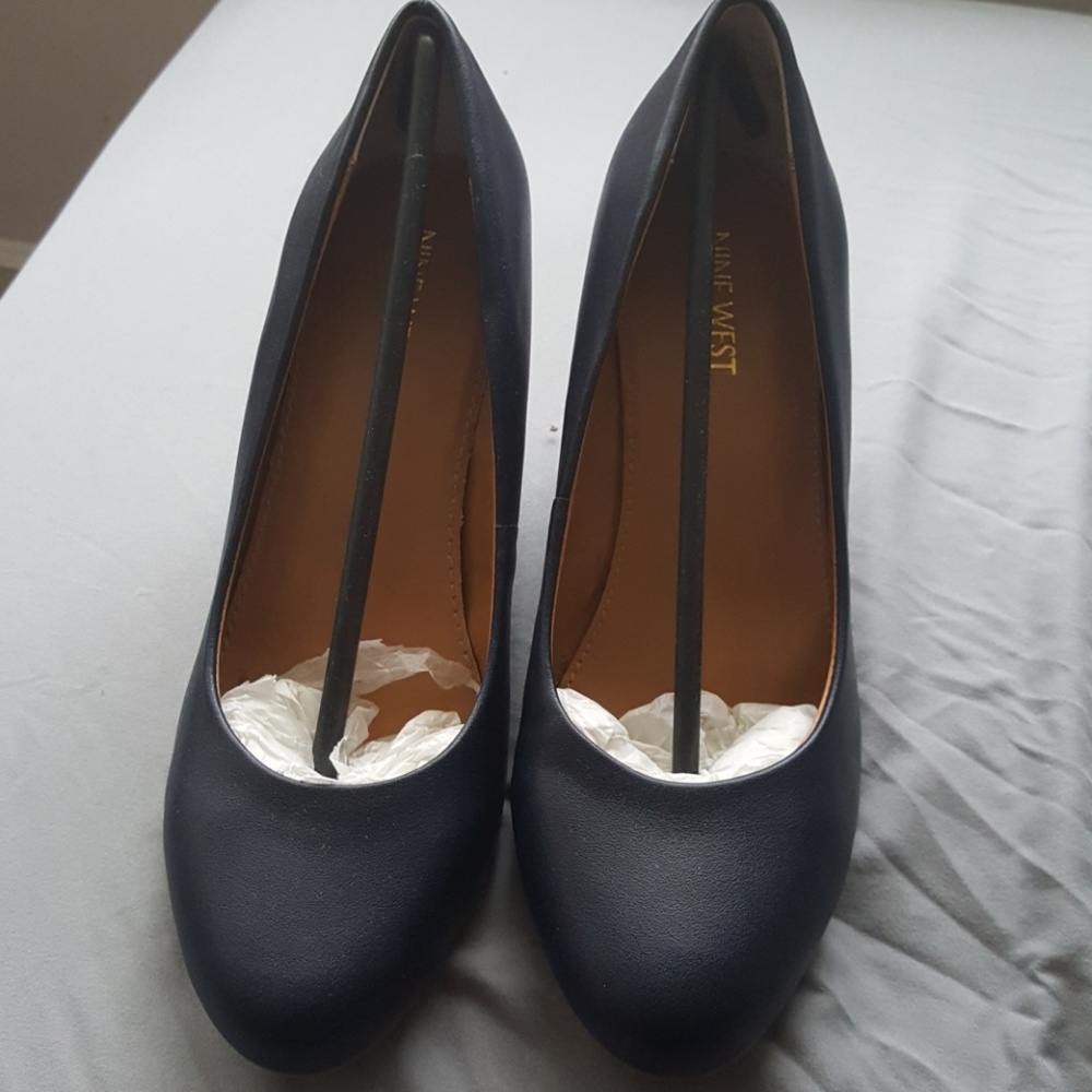 Wedge shoes